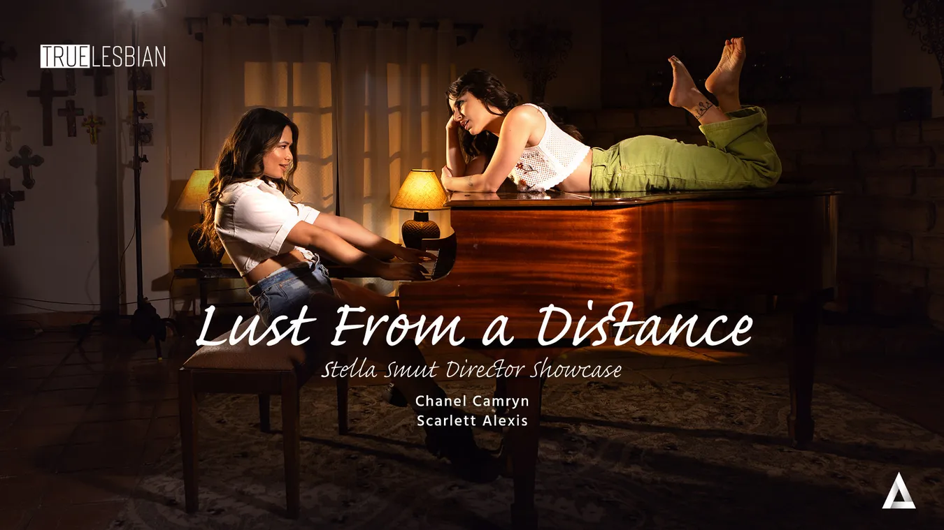 Lujuria A Distancia – Lust From A Distance – True Lesbian