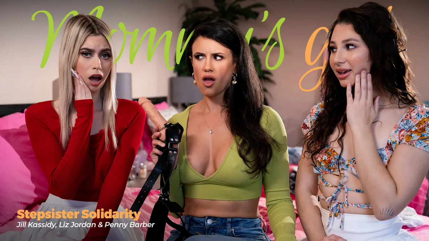 Solidaridad Entre Hermanastras – Stepsister Solidarity – Mommy’s Girl