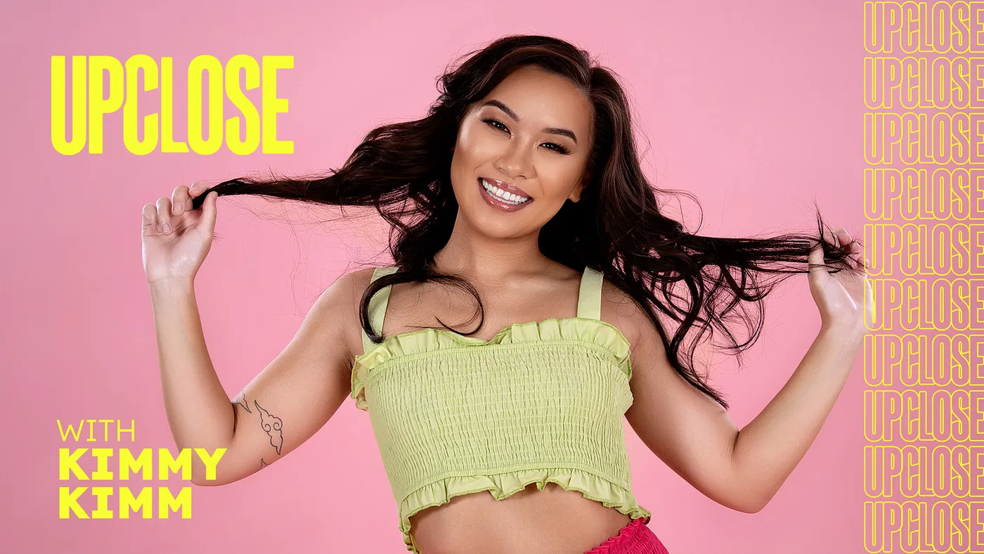 De Cerca Con Kimmy Kimm – Up Close With Kimmy Kimm – UP CLOSE