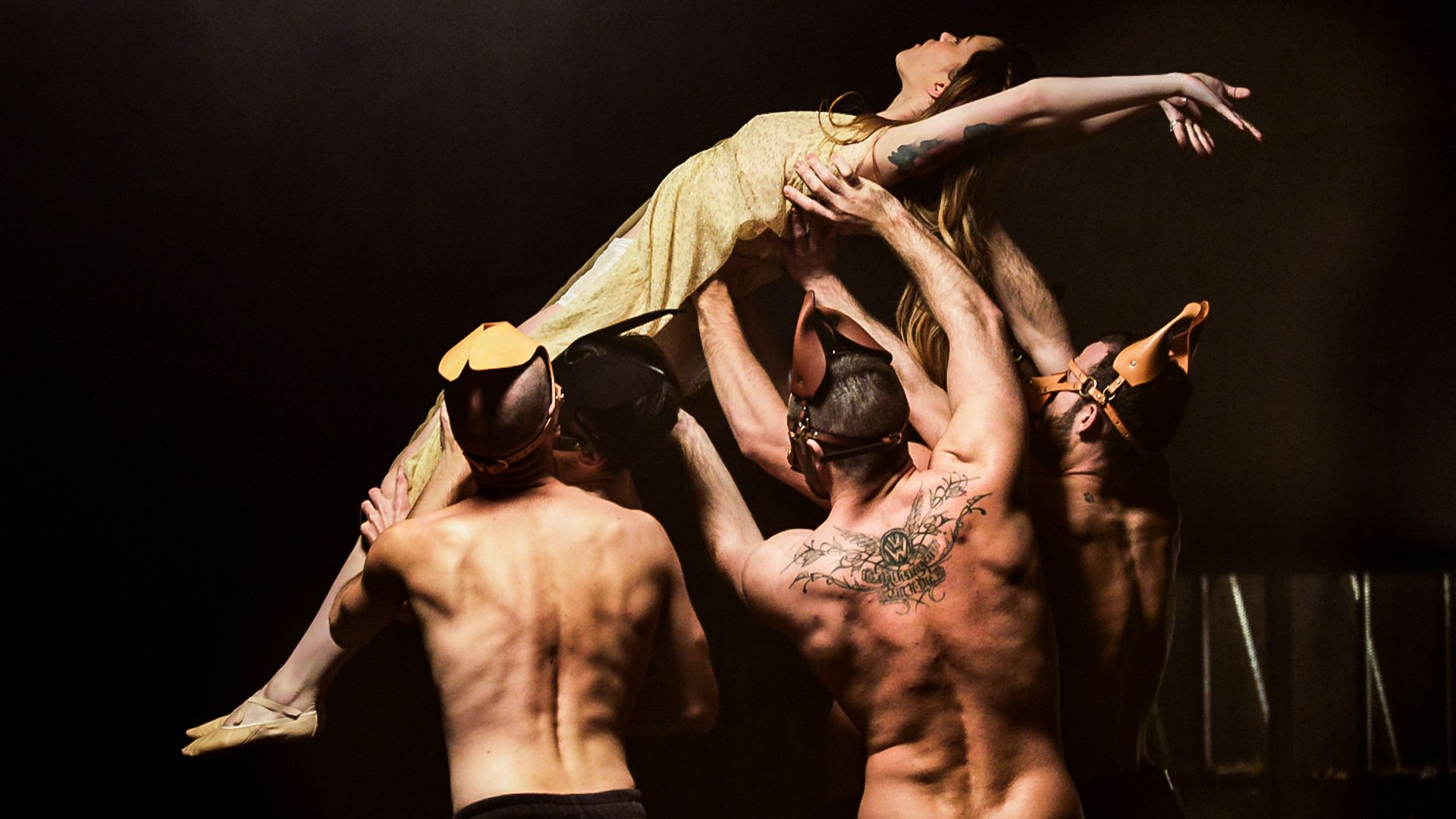 Bestias Cachondas – Horny Beasts – XConfessions