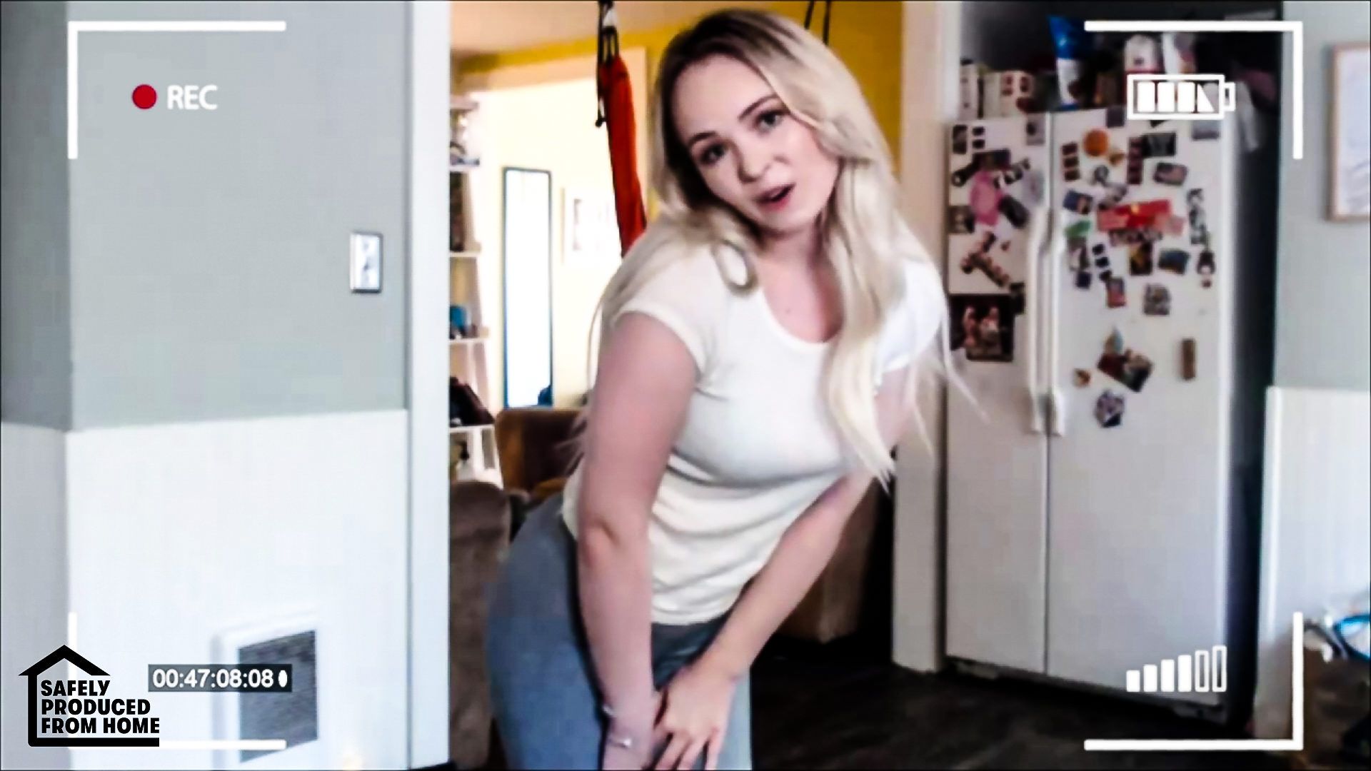 Cámara De Niñera Traviesa – Naughty Nanny Cam – Girlsway